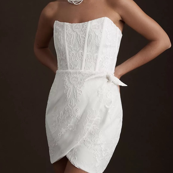 V. Chapman Nigella Dress - Picture 2 of 4